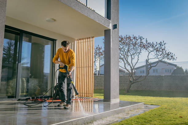 Best Animal Enclosure Cleaning  in Lumberton, NC